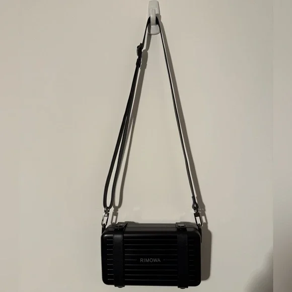 RIMOWA Cross Body Personal Bag Aluminum Black with box and dust bag - Picture 3 of 14